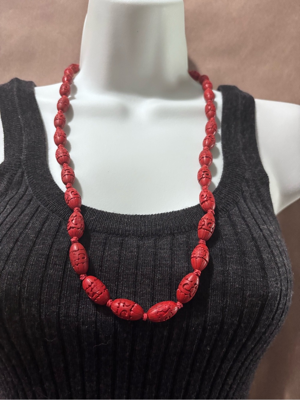 Beautiful Vintage Cinnabar Necklace